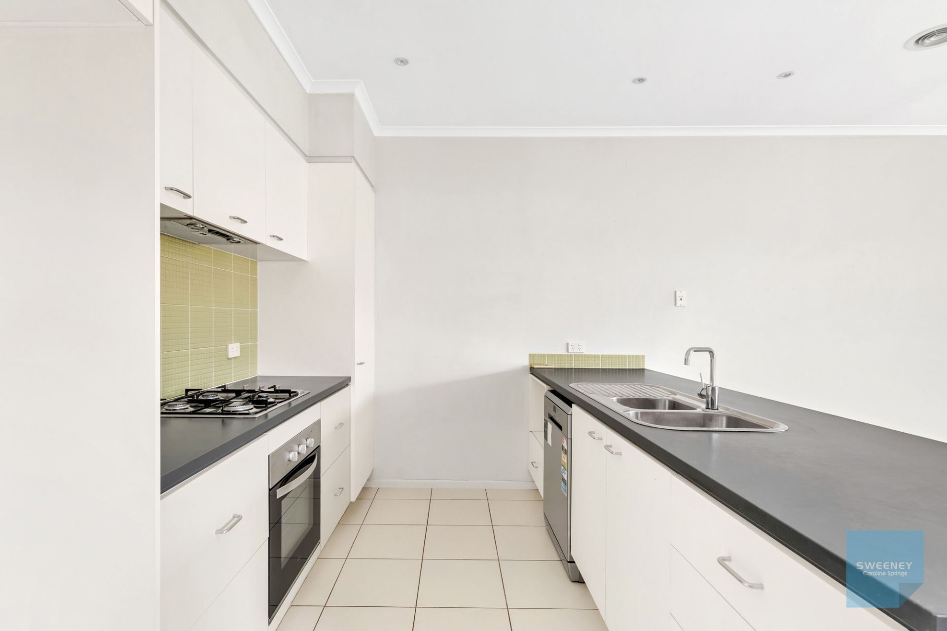 47 Callista Circuit, Taylors Hill - Thumbnail 4