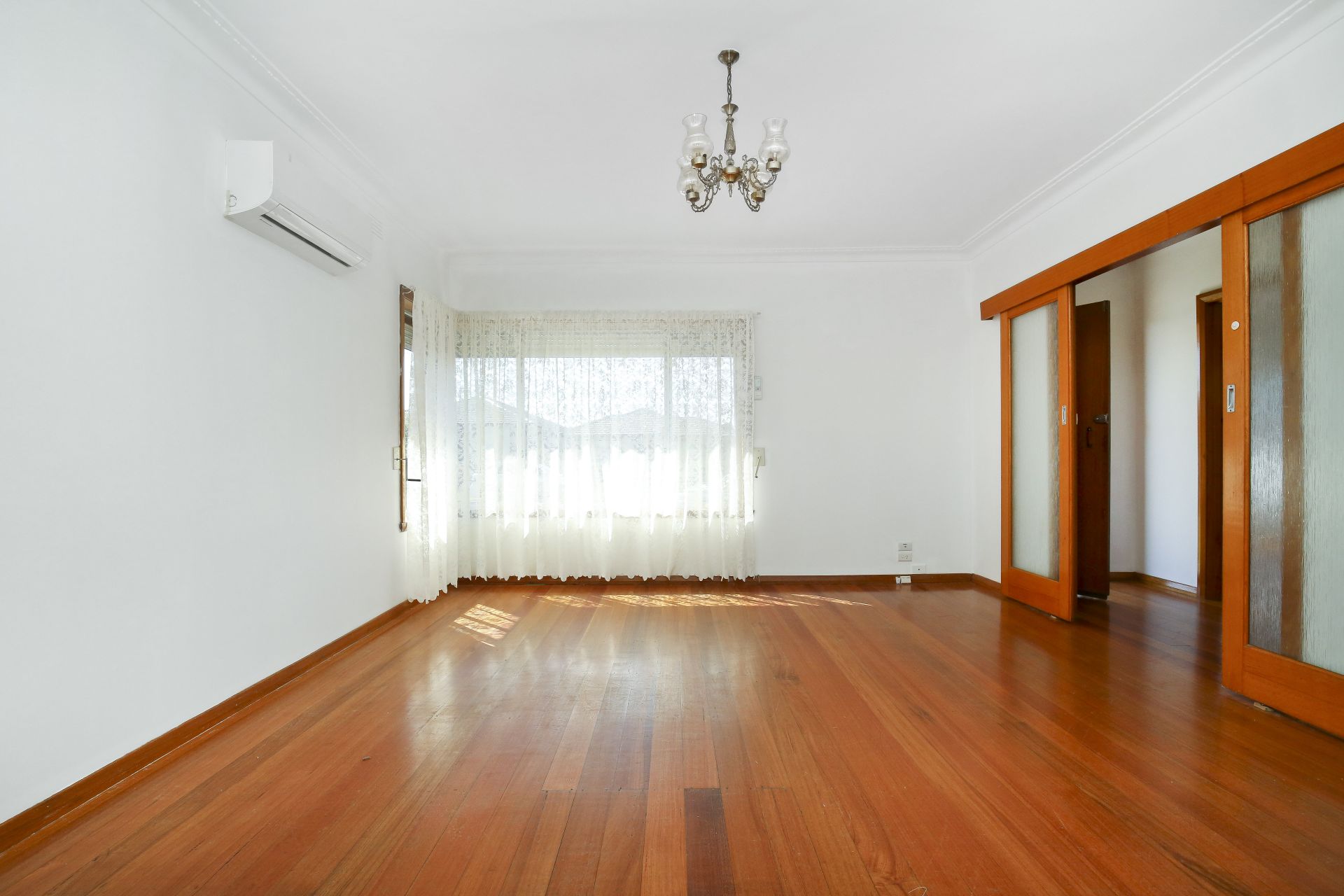PRIME LOCATION     *Insp Thu 17th Oct @ 4:40pm*