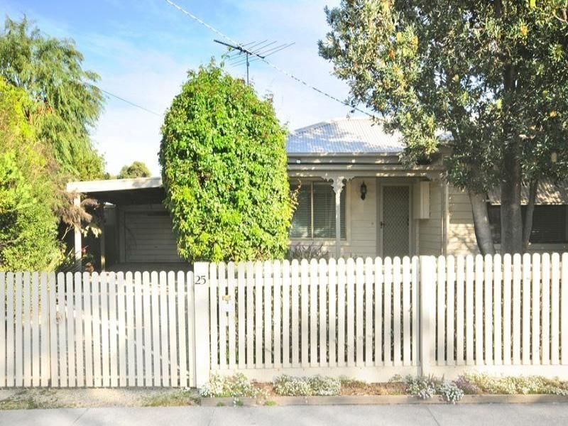 25 Ozone Road BARWON HEADS VIC, Barwon Heads - Thumbnail 2