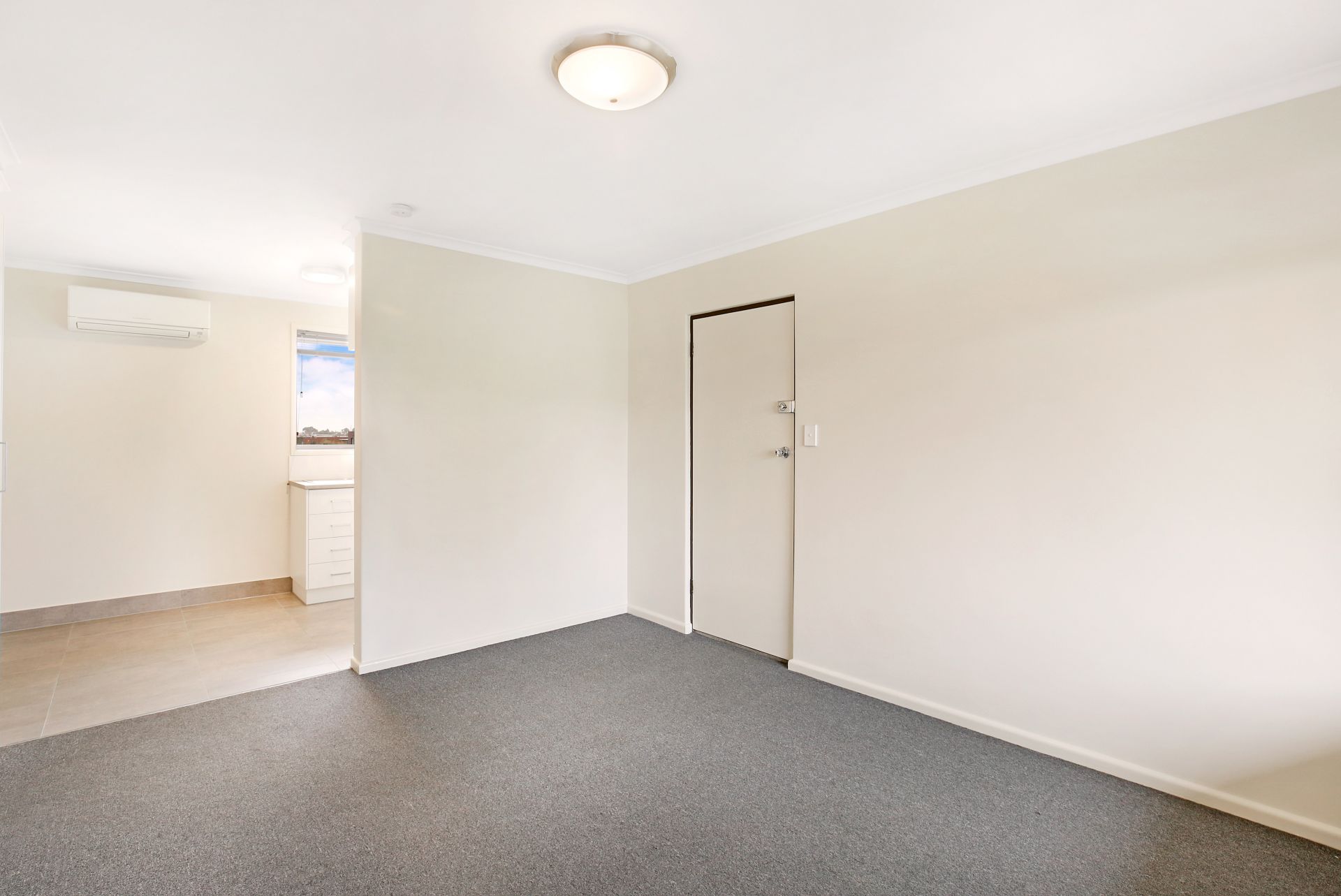Great Location! Newly renovated