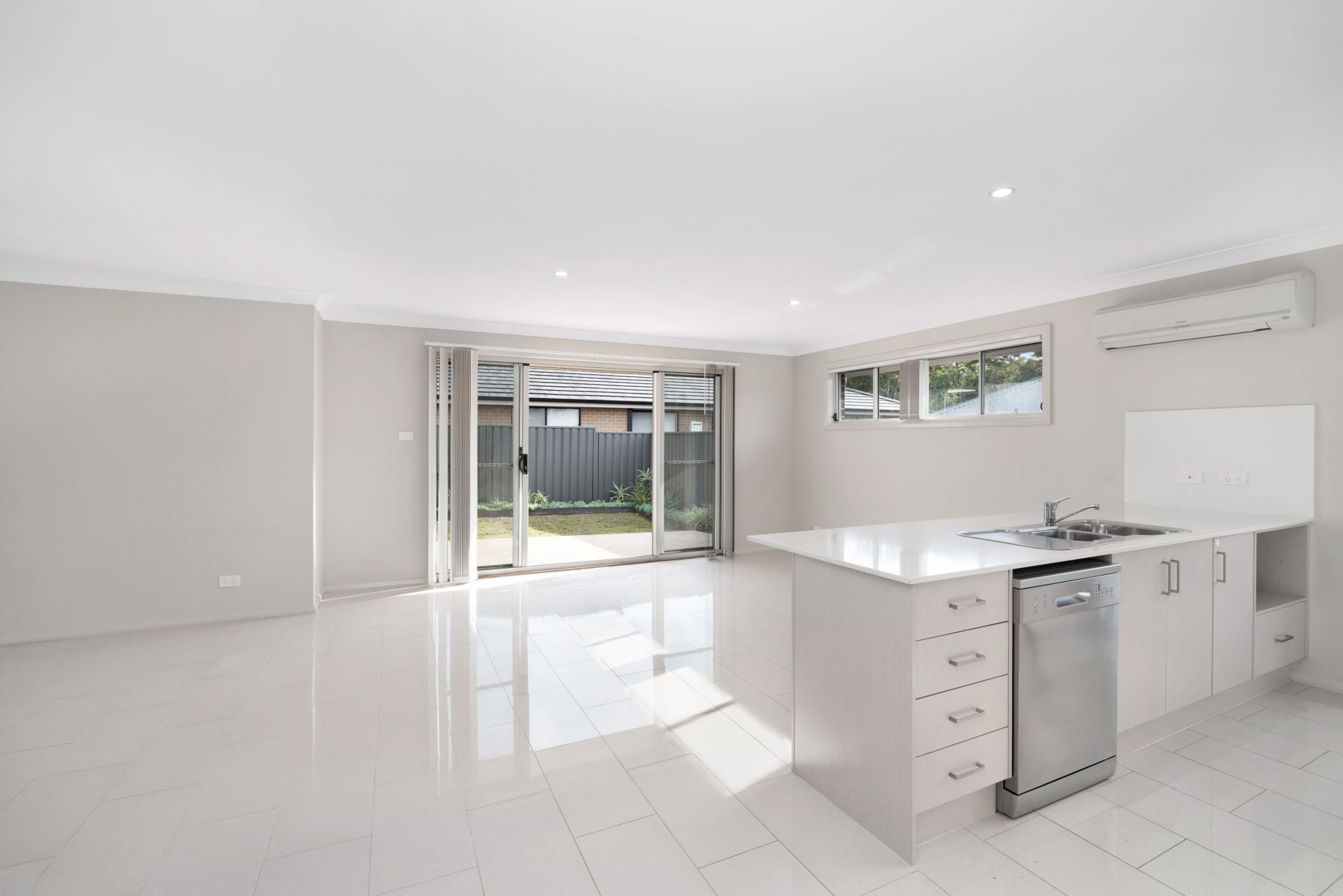 201 Northlakes Drive Cameron Park NSW, 201 Northlakes Drive Cameron Park - Thumbnail 6