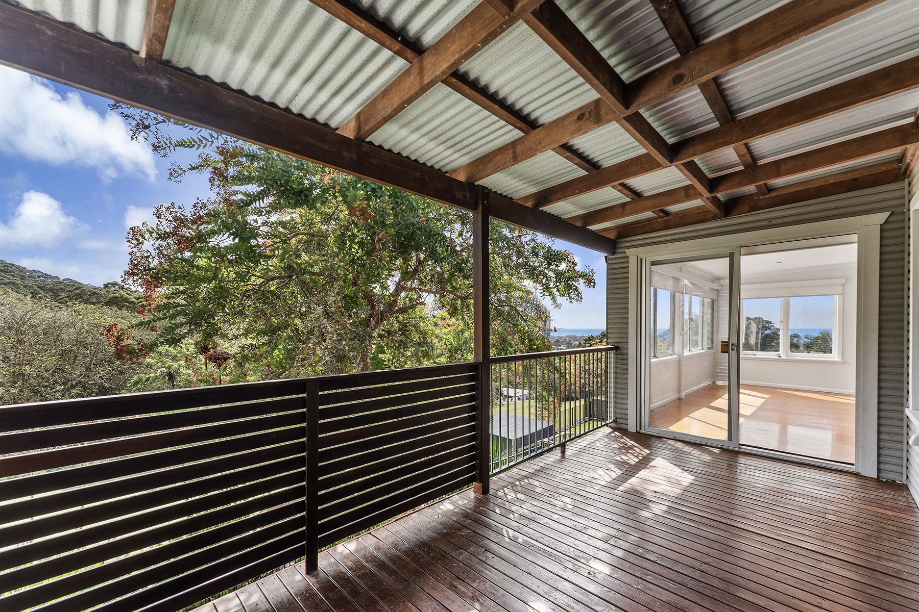 66 Gahans Avenue, Woonona NSW