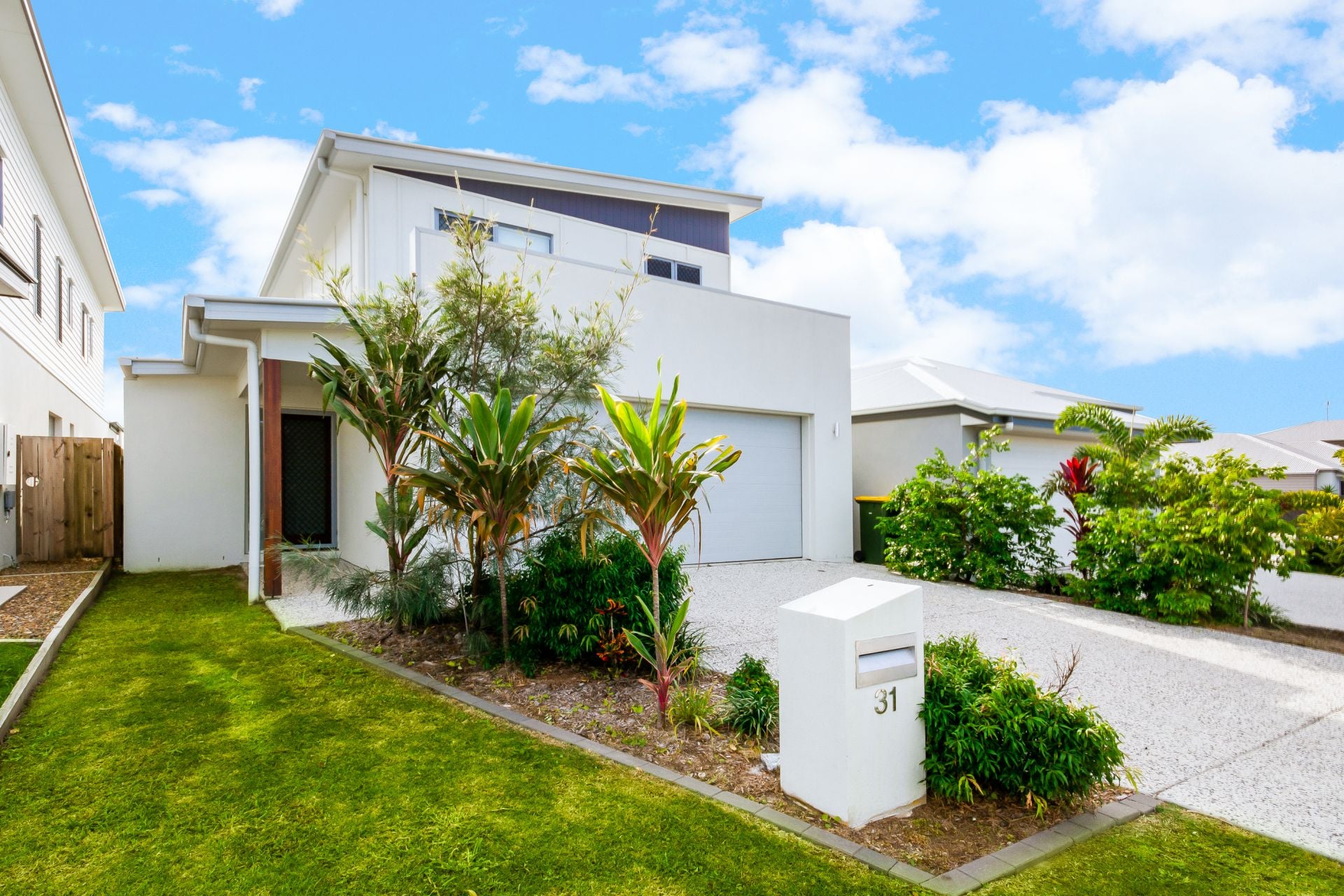 31 Hideaway Close Birtinya QLD, Birtinya - Thumbnail 2