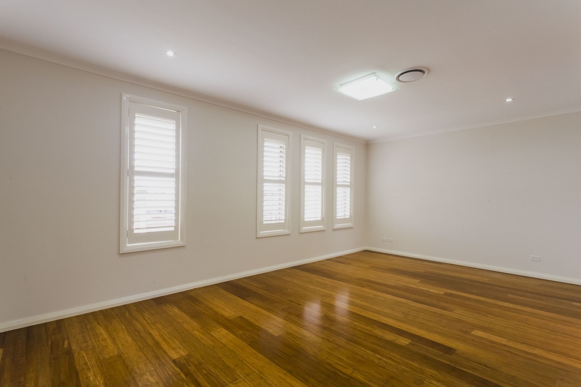 Colebee 33 Brookwater Circuit