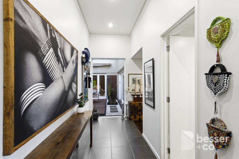 3 Penleigh Court, St Kilda East - Thumbnail 4