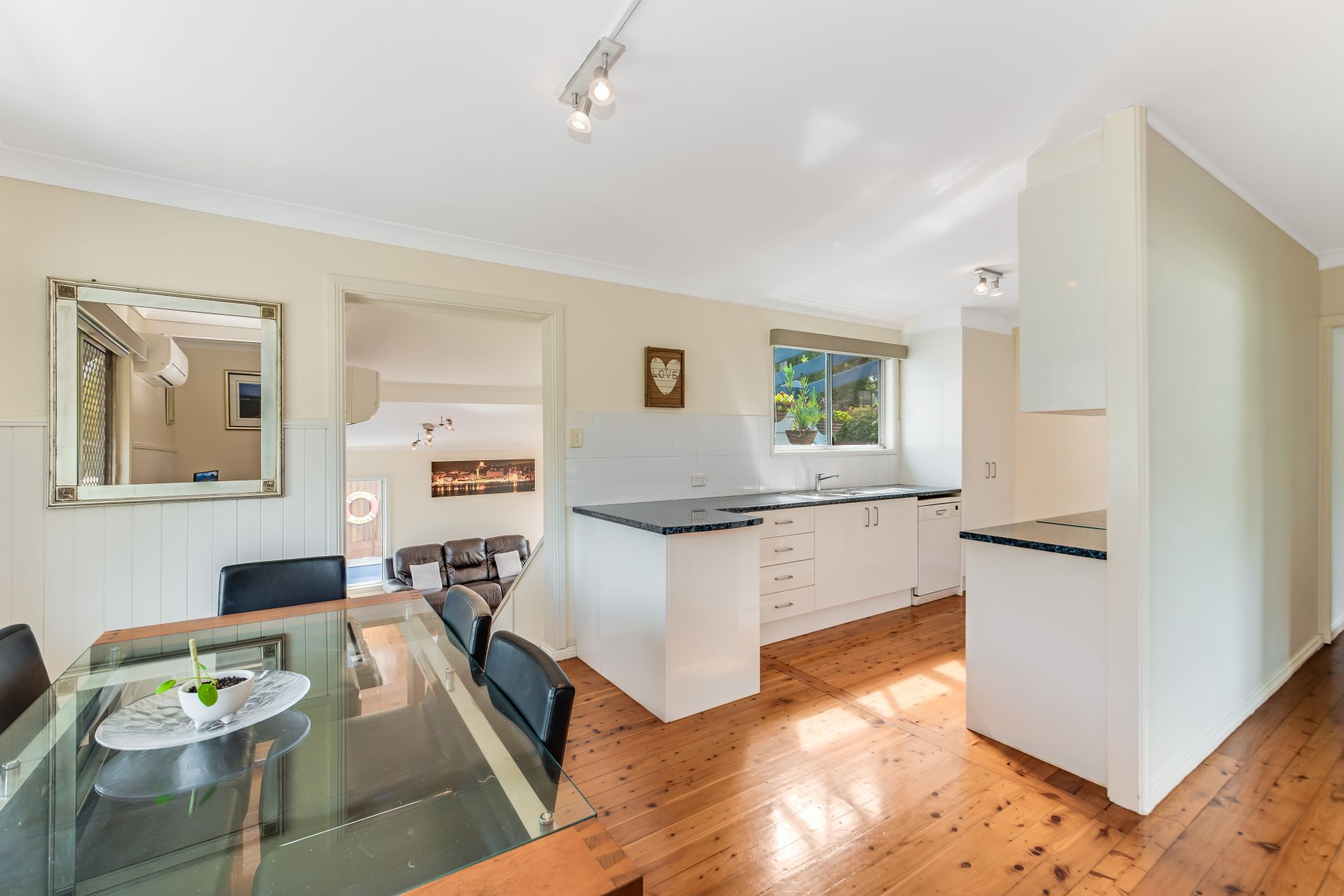 12 Beecroft Street Warners Bay NSW, Warners Bay - Thumbnail 8