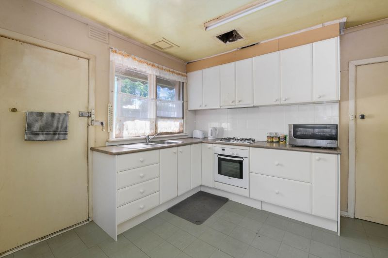 10 McCulloch Street, Nunawading - Thumbnail 4