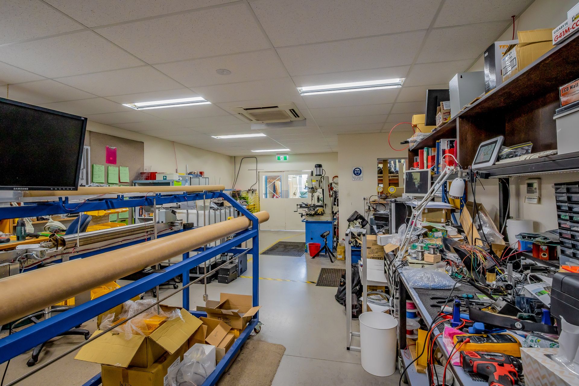 THE ANSWER TO ALL YOUR CORPORATE AND WAREHOUSE NEEDS