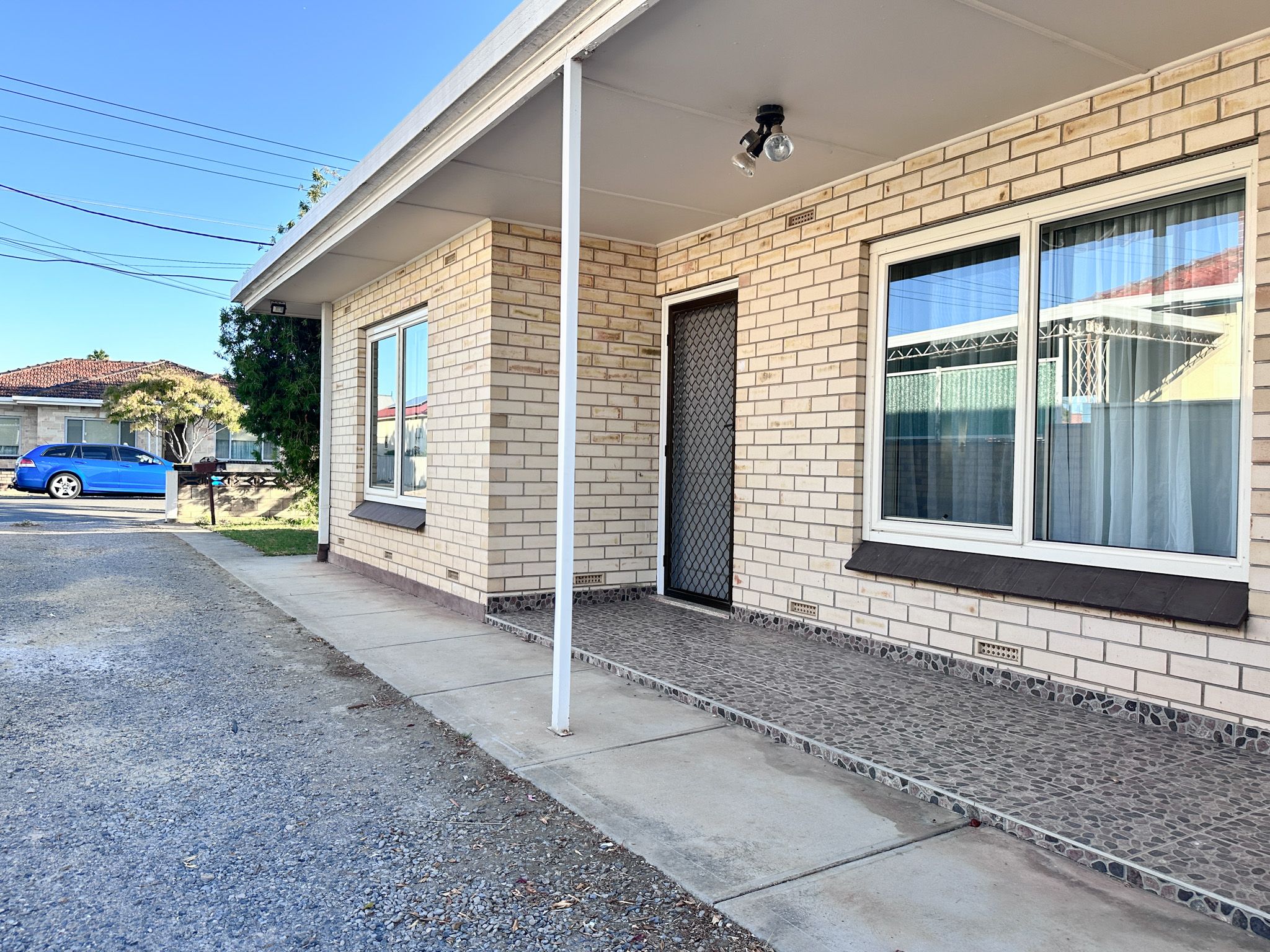 1/21 Knight Street West Richmond 5033
