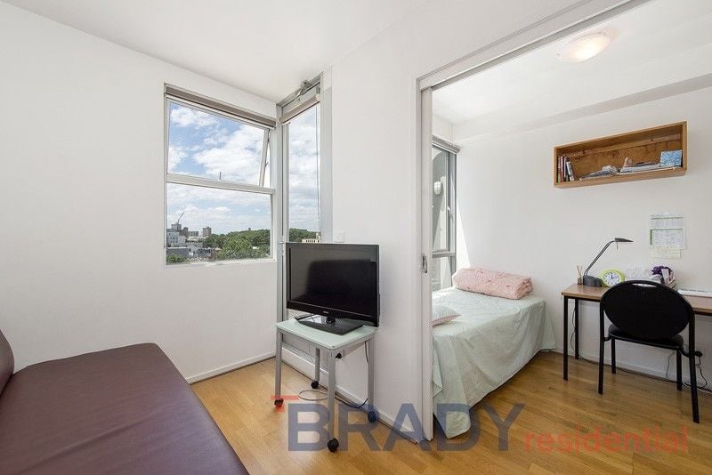 873/488 Swanston Street CARLTON VIC, Carlton - Thumbnail 3