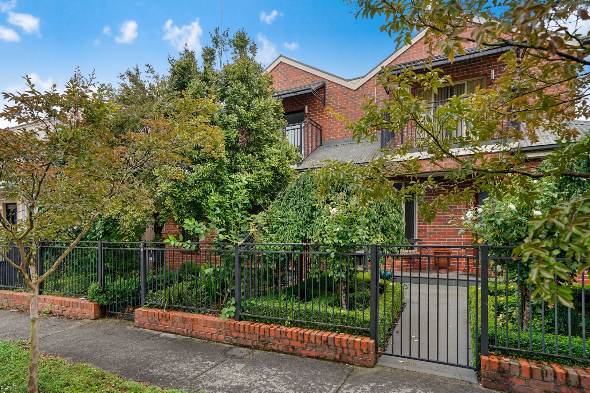 1/10 Devon Street, Lake Wendouree, Lake Wendouree - Thumbnail 5