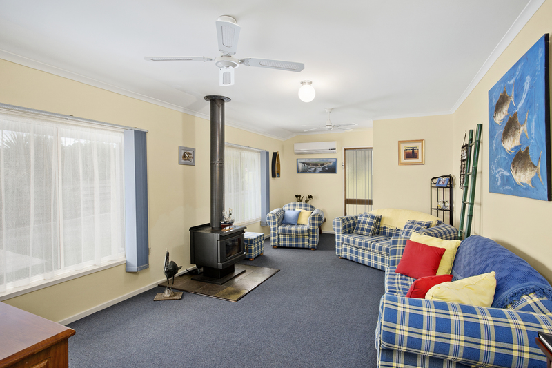 6 Ferrier Drive, Marengo, VIC, Marengo - Thumbnail 2