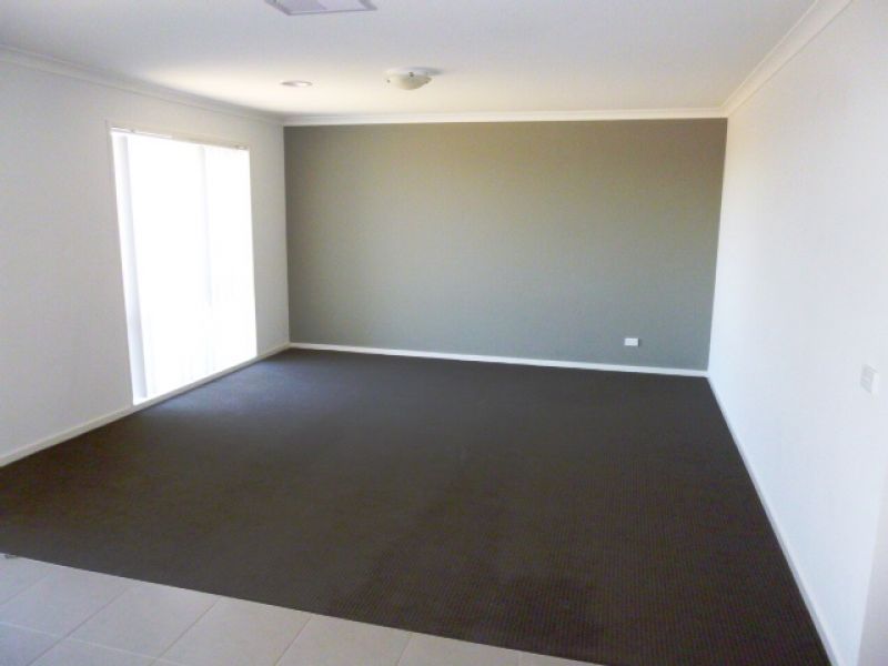 163 Holts Lane, Bacchus Marsh - Thumbnail 4
