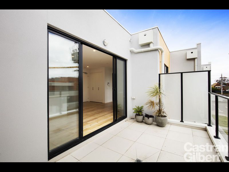 13/1A Kelvin Grove, Chelsea - Thumbnail 4