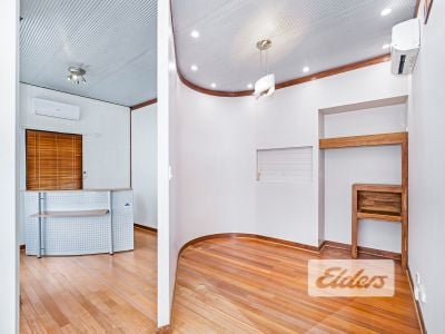 FREESTANDING OFFICE WITH GENEROUS ONSITE CAR PARK!