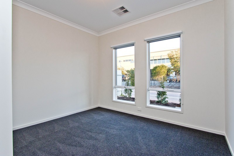 34  Taylors Lane  Mile End 5031