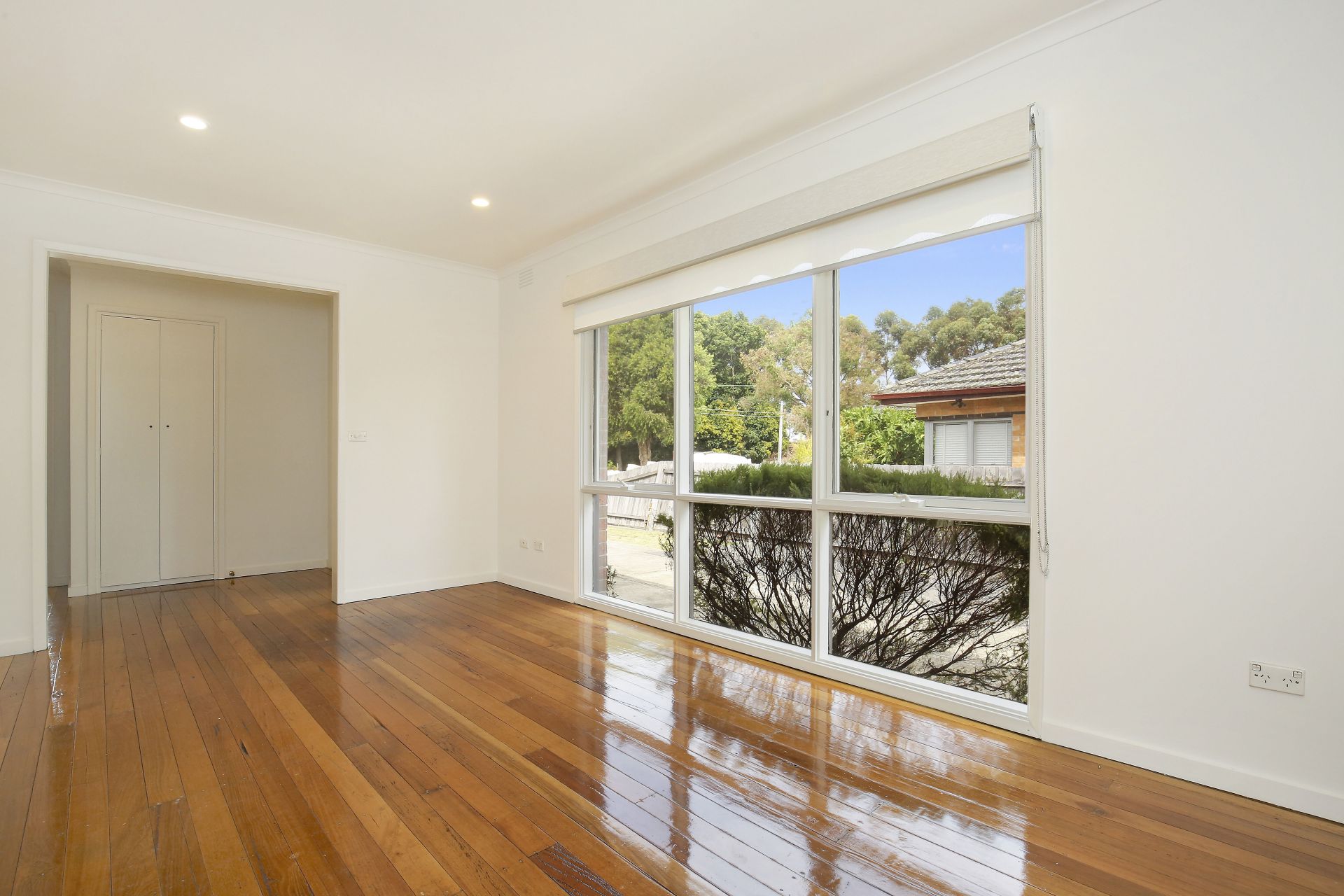 SPACIOUS AND NEWLY RENOVATED