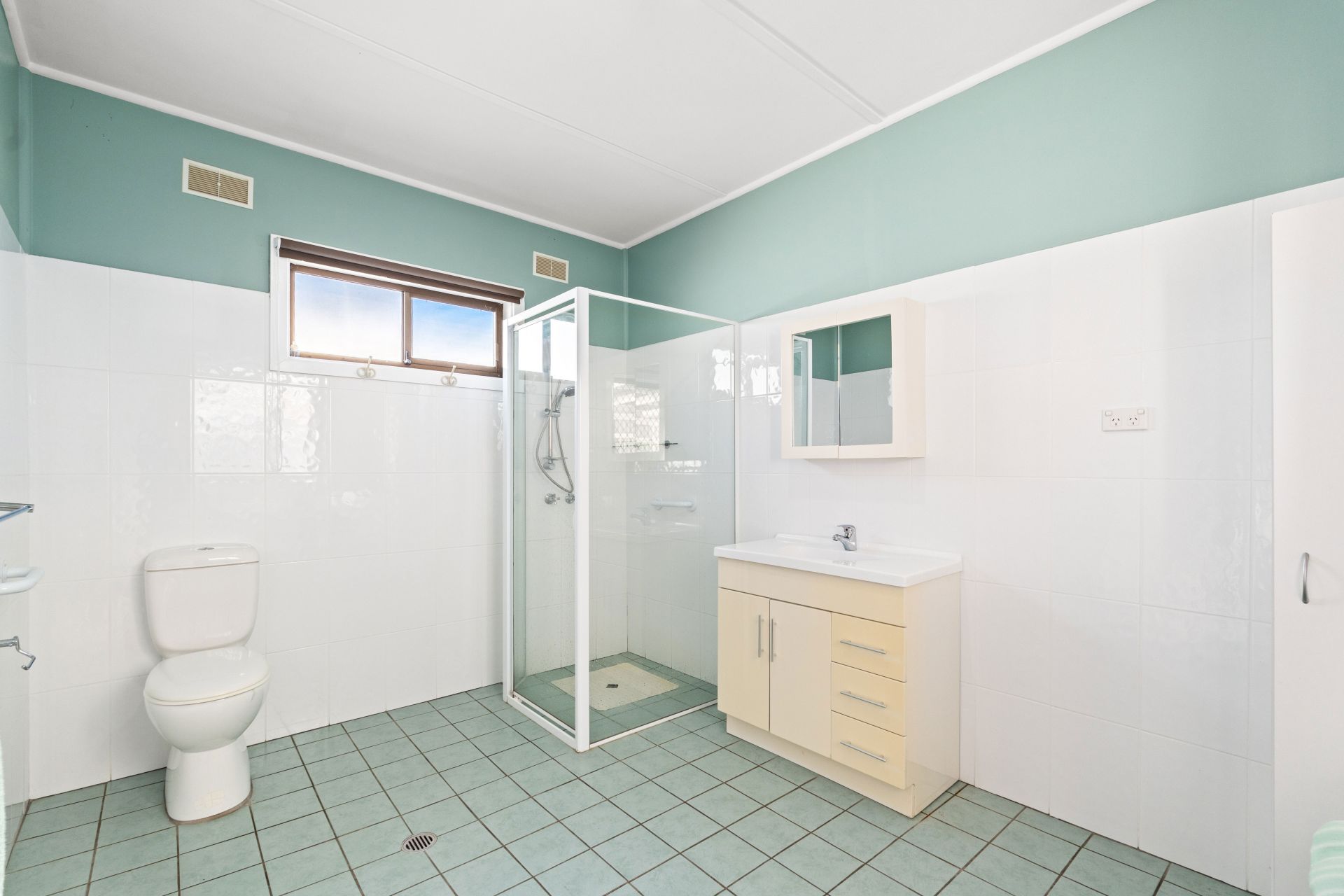 33 Phegan Street Woy Woy NSW, Woy Woy - Thumbnail 7