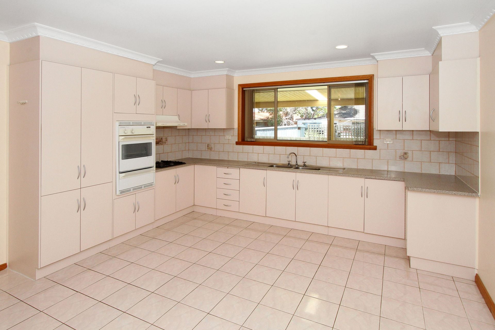 MORE SPACE THAN YOU CAN IMAGINE!