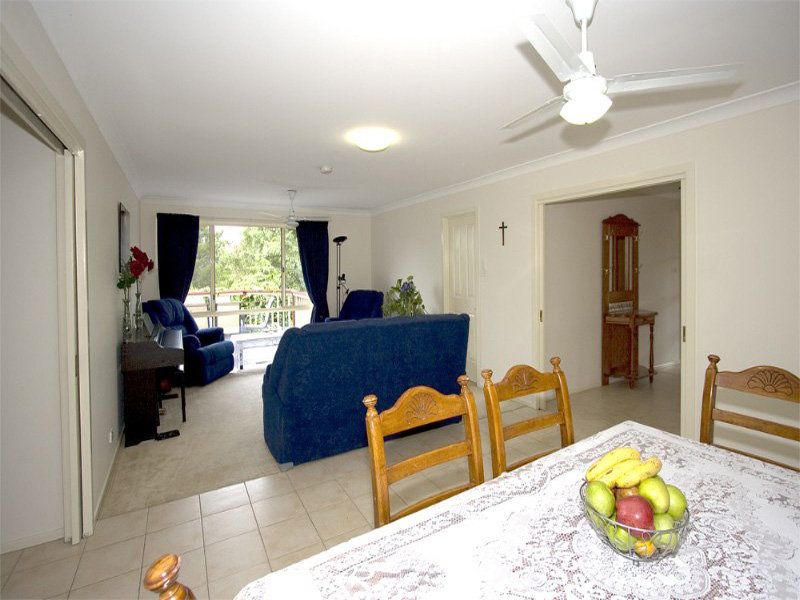 34 Rossarden Street, Fisher - Thumbnail 5