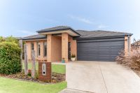 63 Galilee Drive, Sandhurst VIC