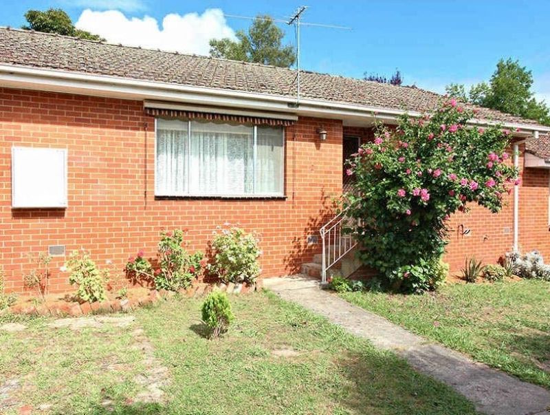 2/13 Freeman Street, RINGWOOD EAST VIC