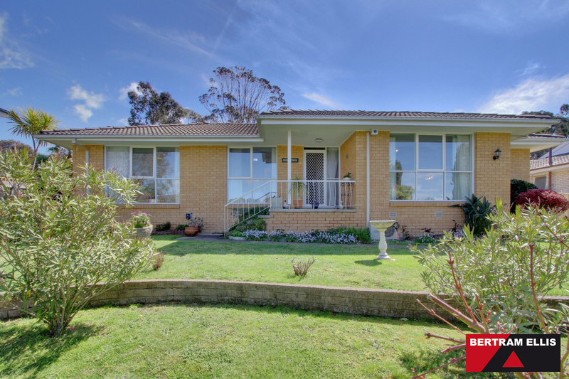 Real Estate For Sale 18 Salsola Street Rivett , ACT