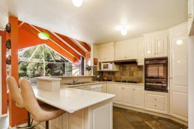 25 Talbot Street, Altona Meadows - Thumbnail 5