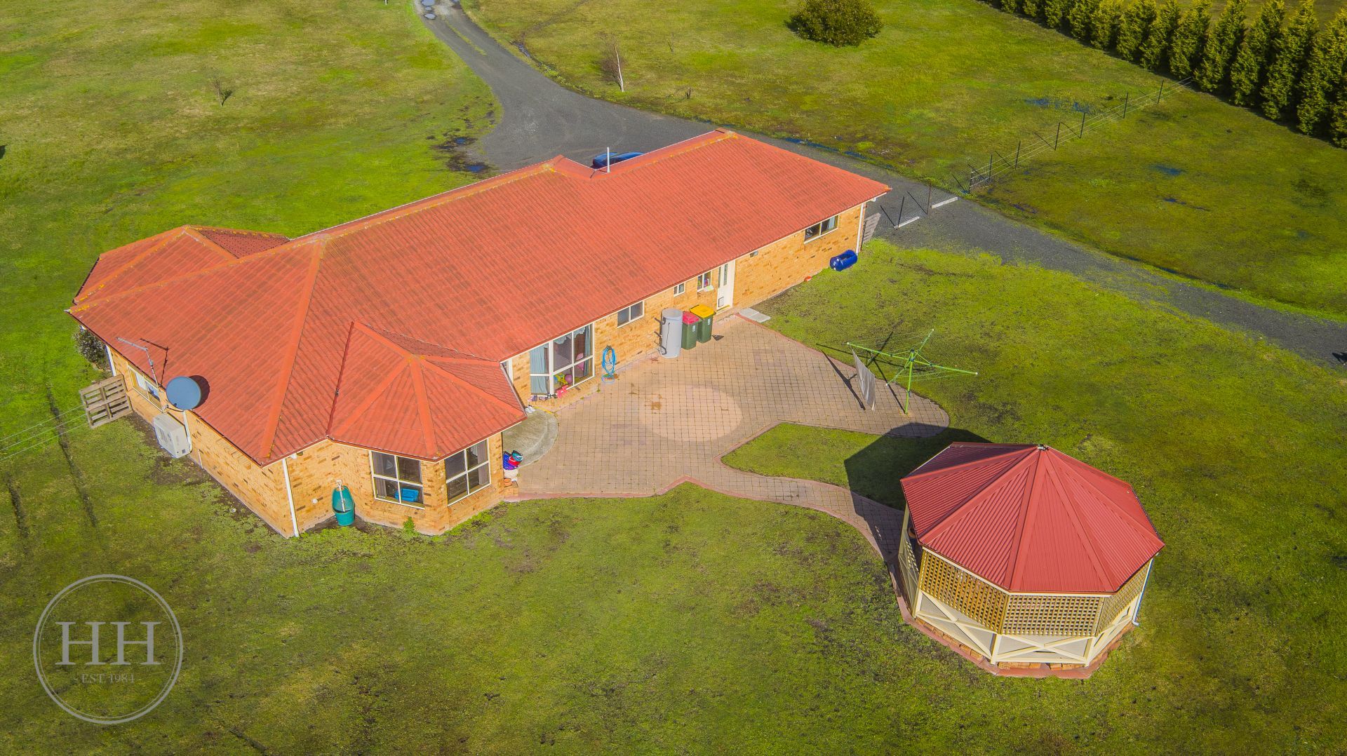 86 Gerzalia Drive GEORGE TOWN, George Town - Thumbnail 5