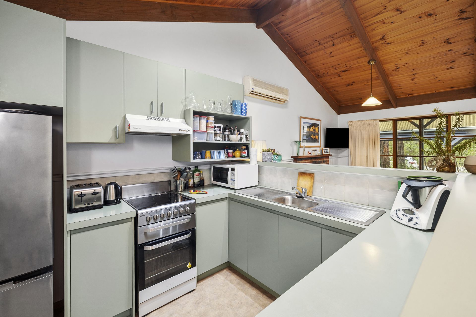 32 Hopkins Street, Aireys Inlet - Thumbnail 6