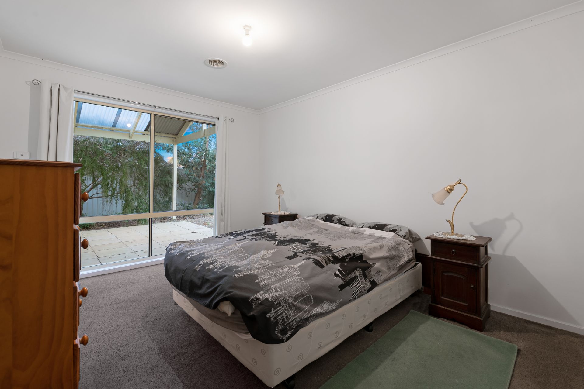 70 Oaklands Way, Pakenham OBrien Real Estate