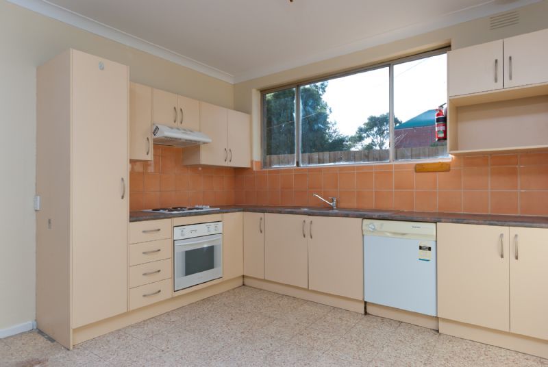 108 Cowper Street, Footscray - Thumbnail 4