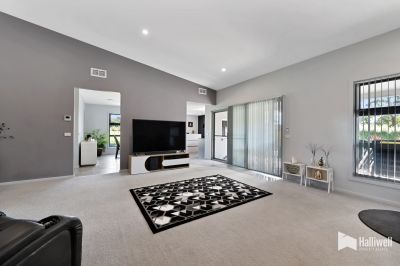 98 Moorings Drive, Squeaking Point, Squeaking Point - Thumbnail 4