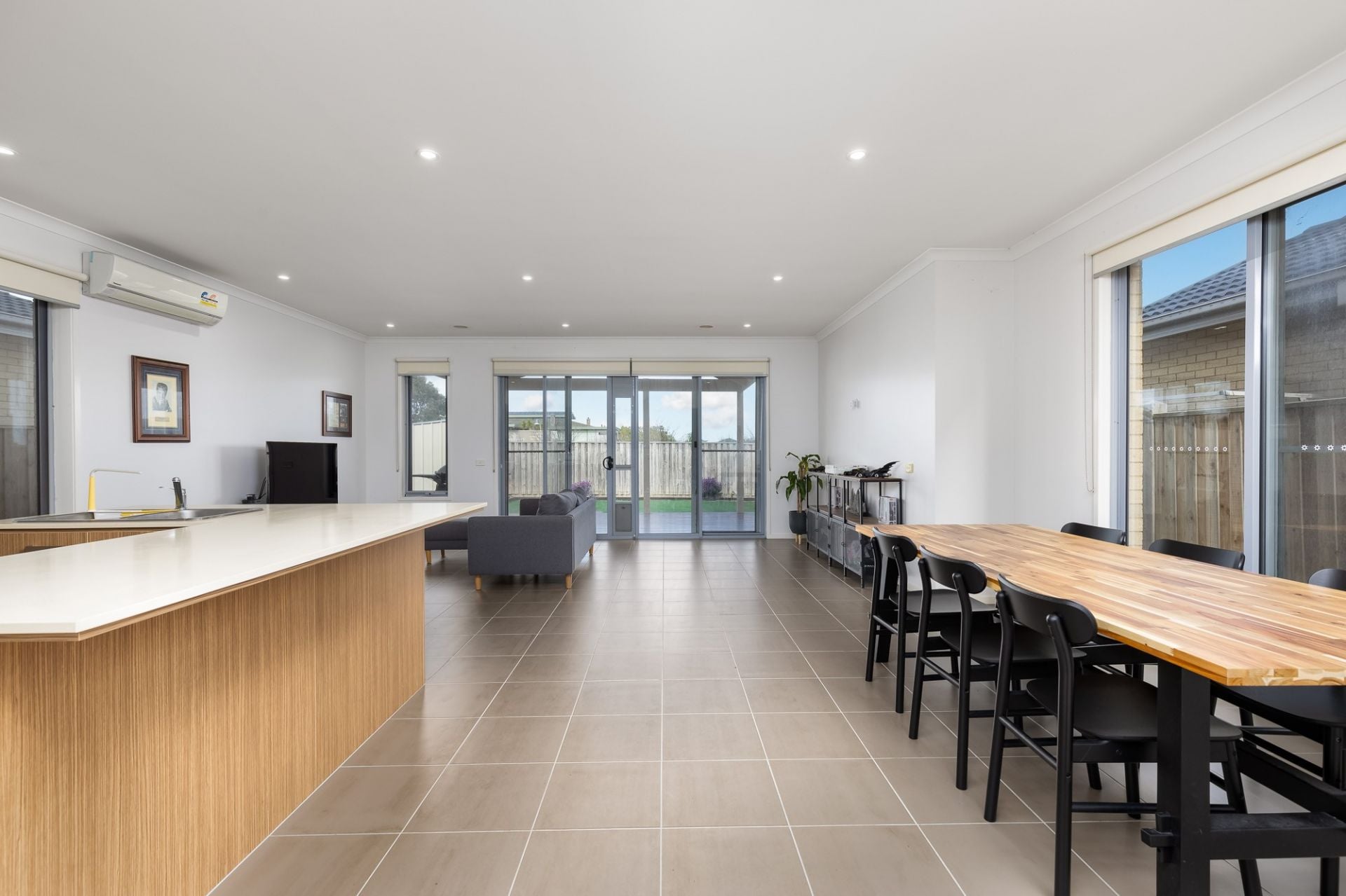 59 Broadbeach Circuit, Point Cook - Thumbnail 3