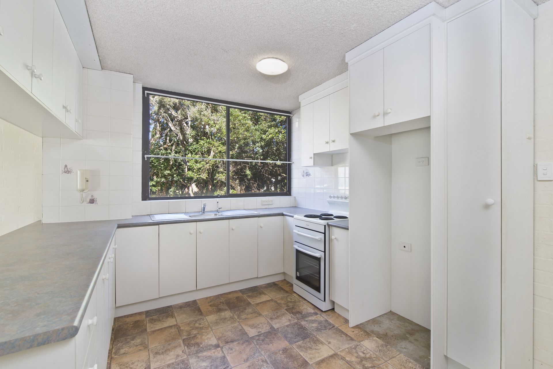 42/58 Pacific Drive Port Macquarie NSW, Port Macquarie - Thumbnail 4
