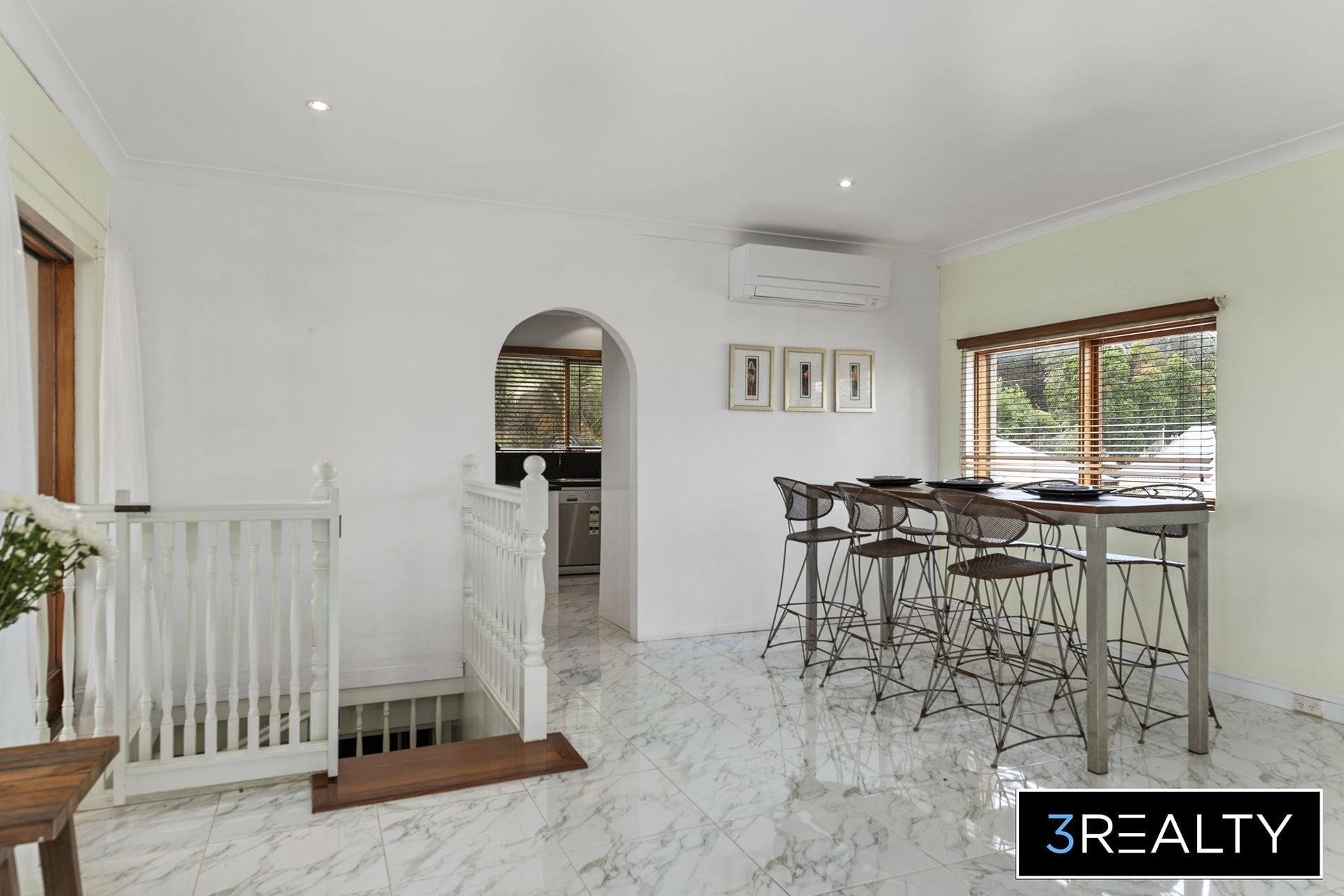 6 Elizabeth Place, Swansea - Thumbnail 5