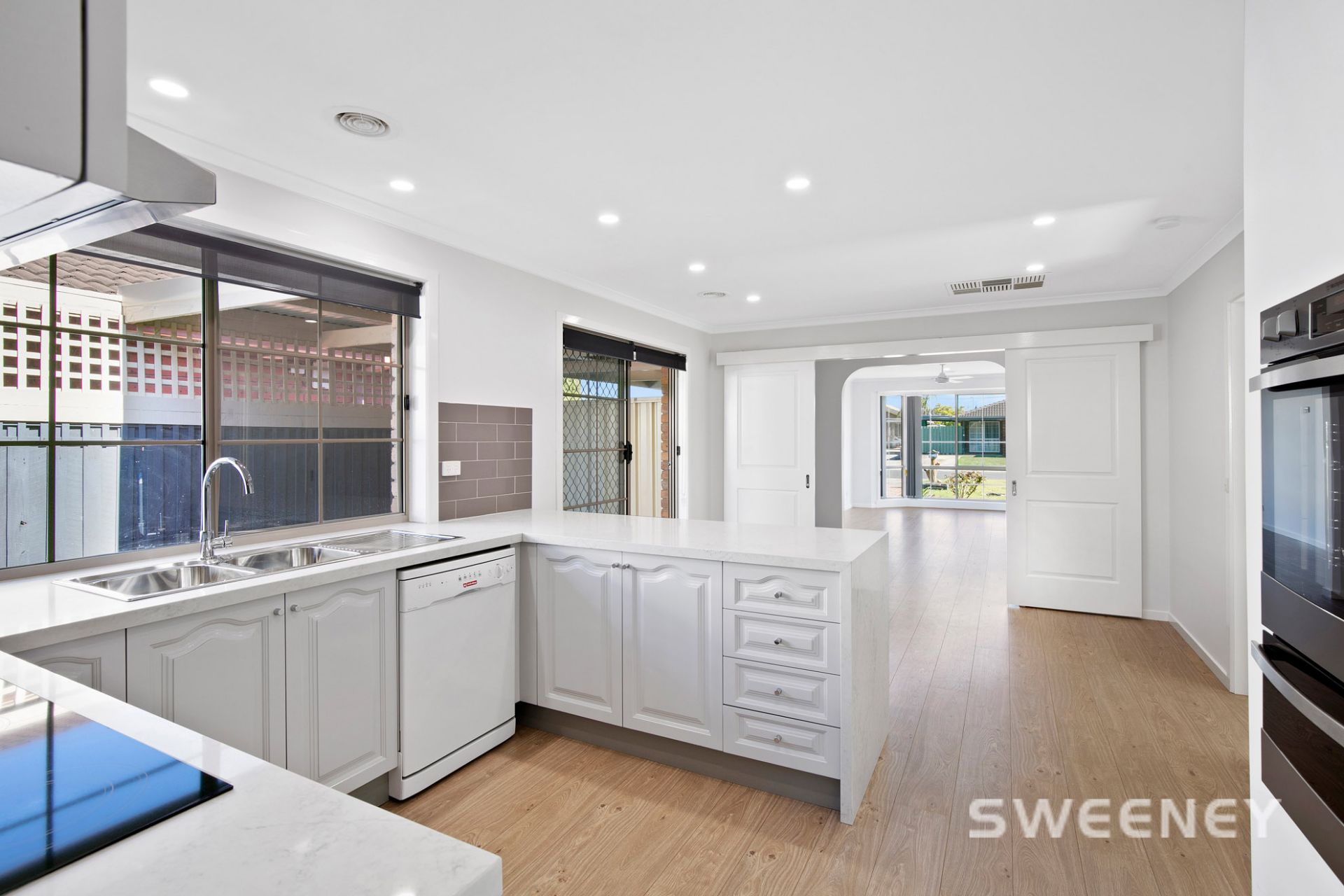 18 Whitehead Court, Altona Meadows - Thumbnail 7