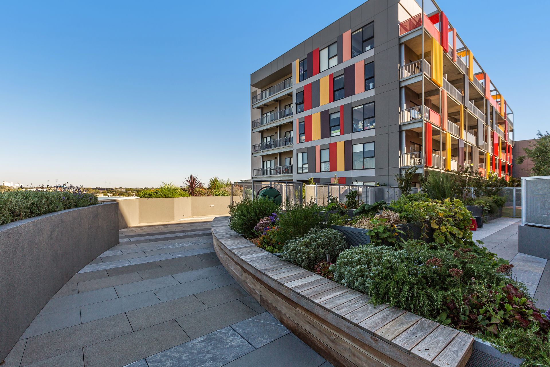 605/59 Paisley Street, Footscray - Thumbnail 2
