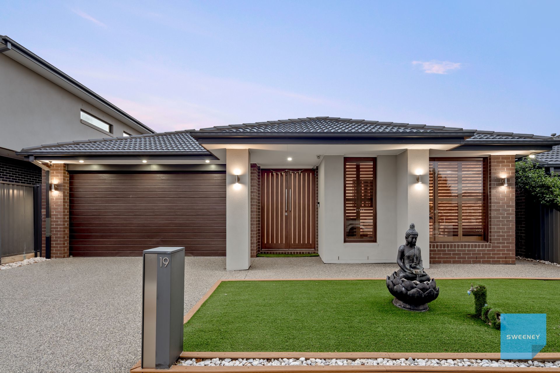 19 Lunar Way, Fraser Rise - Thumbnail 2