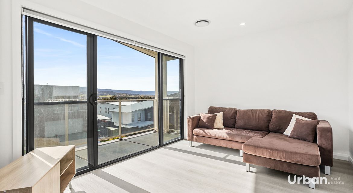 Tullimbar 35 Candelo Place