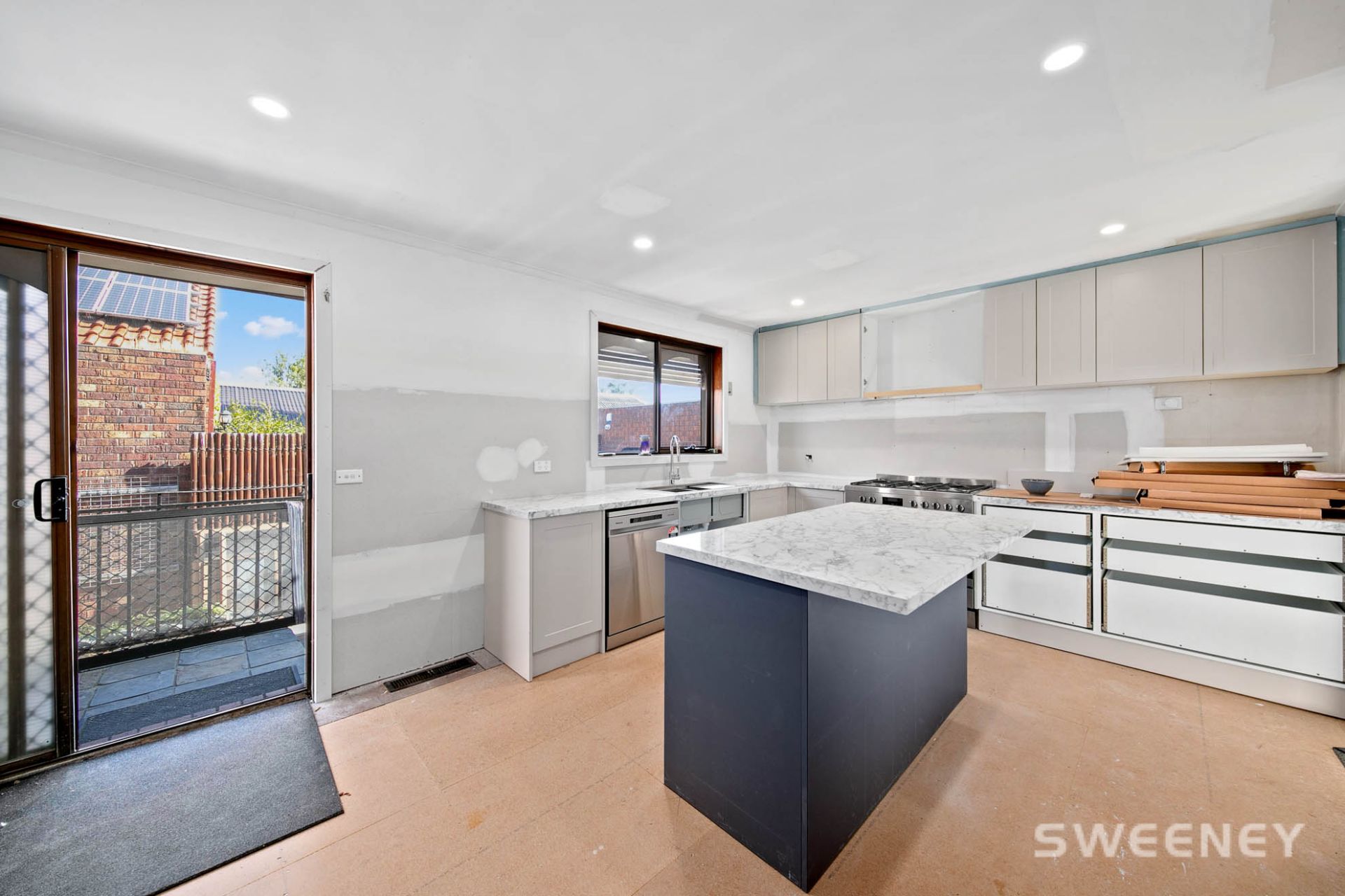 39 Oakdene Grove South, Altona Meadows - Thumbnail 4