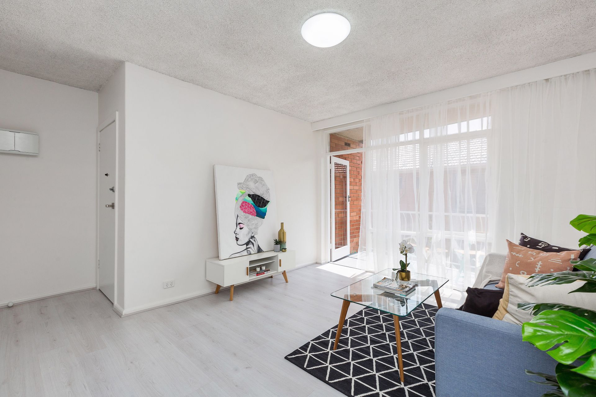 10/17 Gordon Street, Footscray - Thumbnail 3