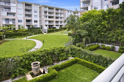 The essence of easycare Breakfast Point style