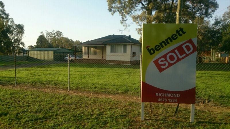 18 Sutherland Road, Londonderry - Thumbnail 2