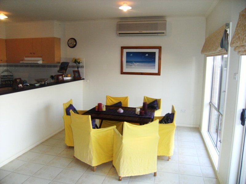 24 Cleland Way, Caroline Springs - Thumbnail 5