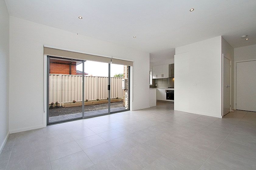 MODERN, SLEEK & SPACIOUS   *Insp Thu 19th Jan @ 4:30pm*