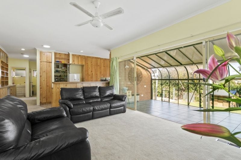 30 Powell Street West Ocean Grove VIC, Ocean Grove - Thumbnail 2