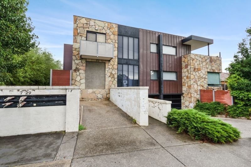 13/27-29 Edwardes Street, Reservoir