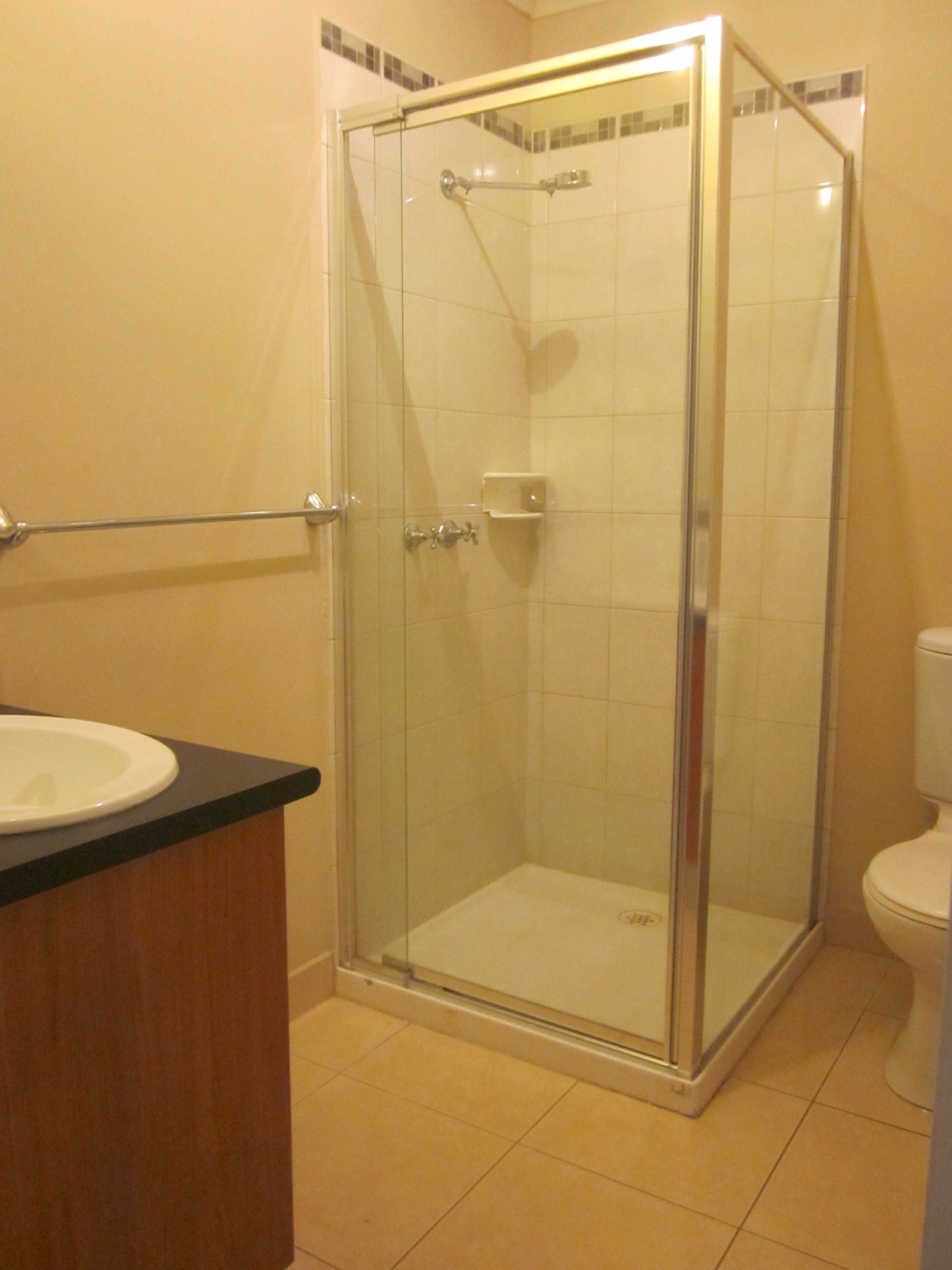LOOKING FOR AFFORDABLE & LOW MAINTENANCE LIVING? LOOK NO FURTHER!