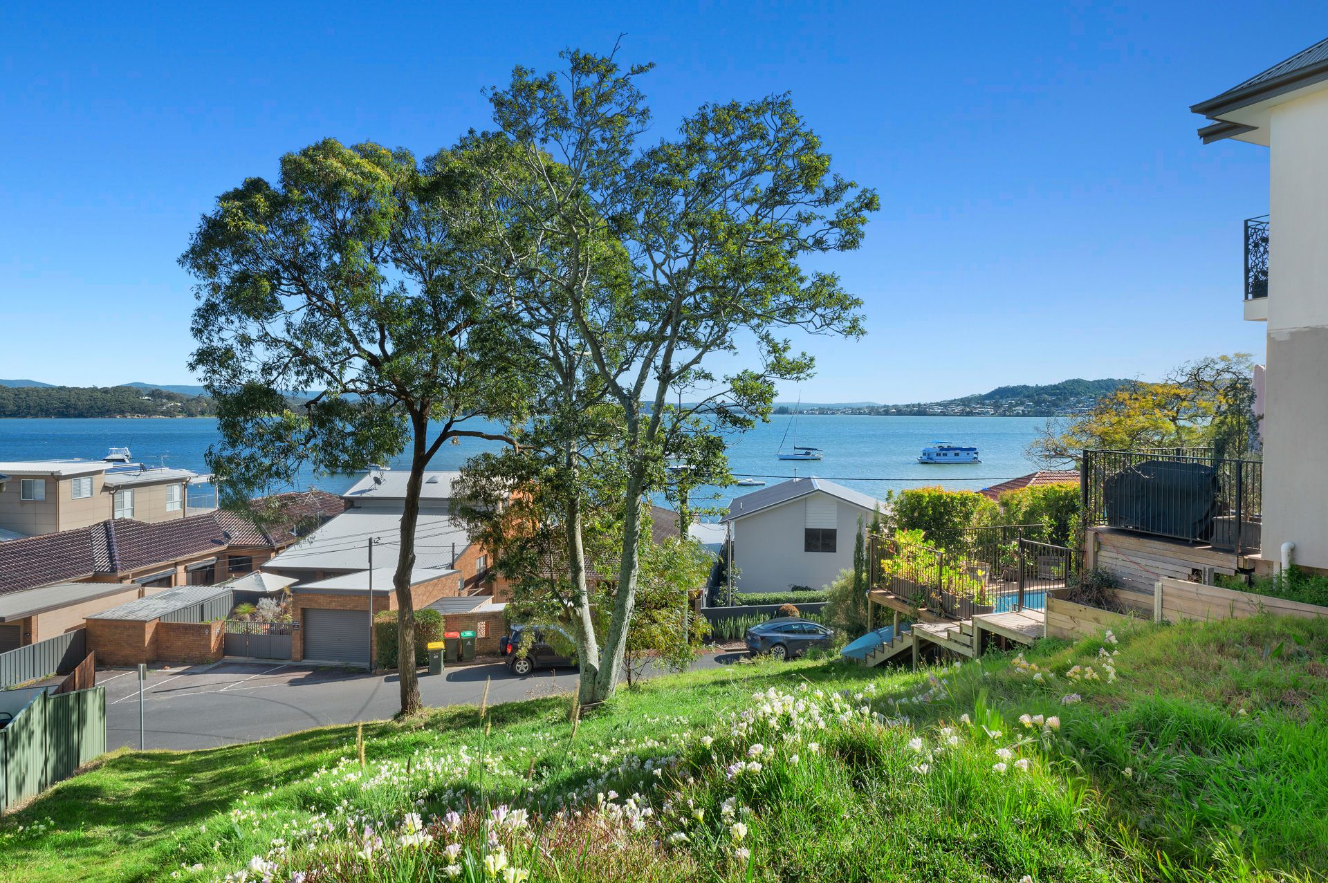 Real Estate For Sale 53 Bareki Road Eleebana , NSW